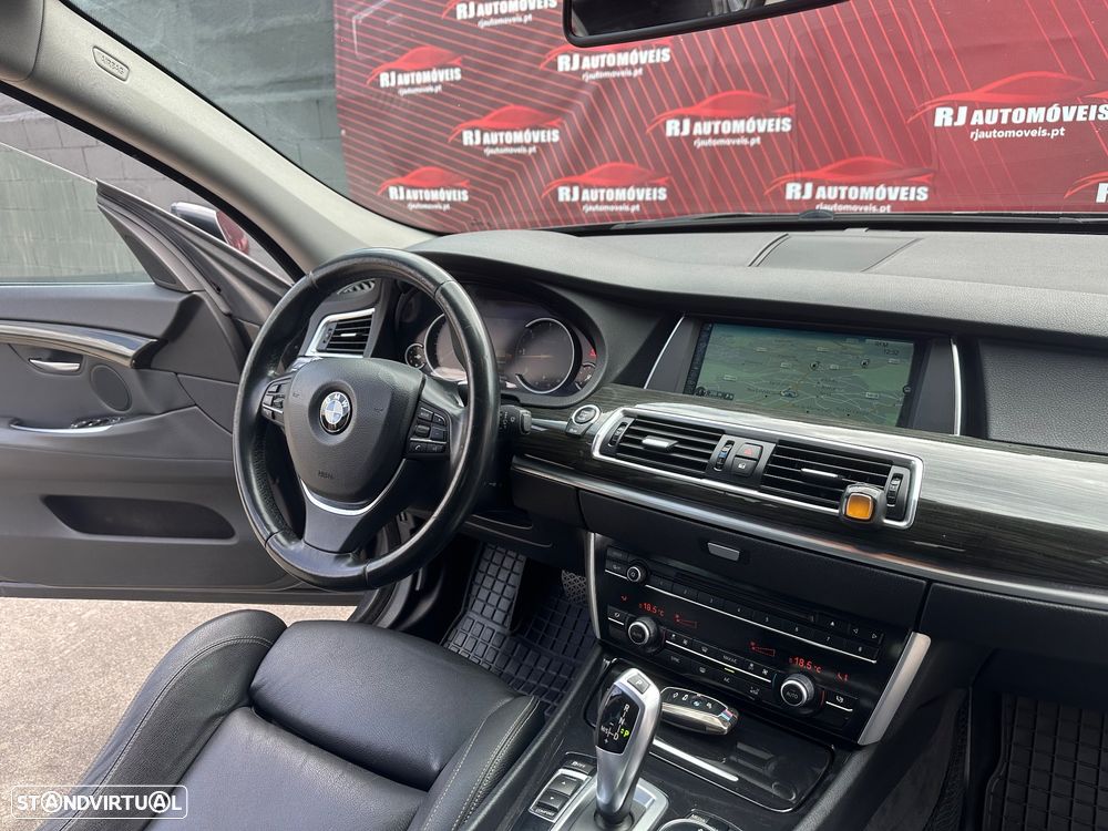 BMW 520 Gran Turismo d Line Luxury - 26