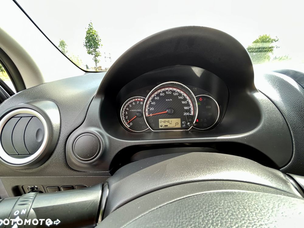Mitsubishi Space Star AS&G 1.2 CVT Top - 38