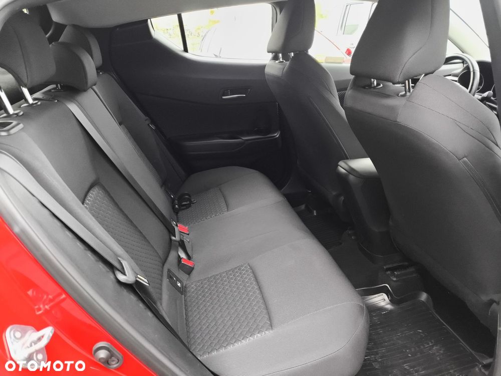Toyota C-HR - 10