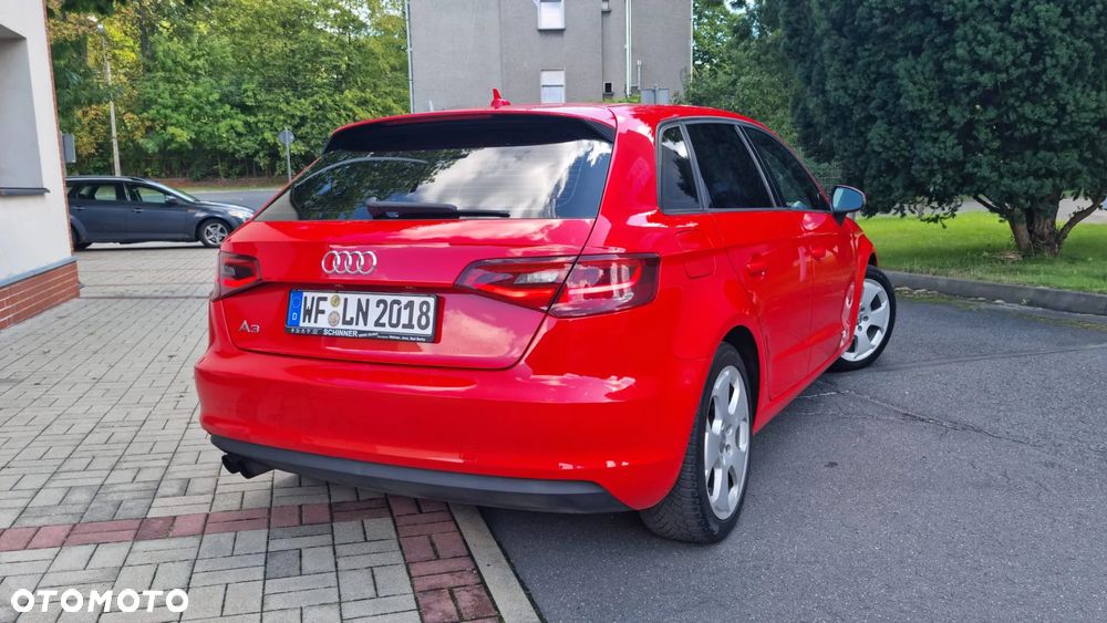 Audi A3 Sportback 1.4 TFSI Attraction - 8