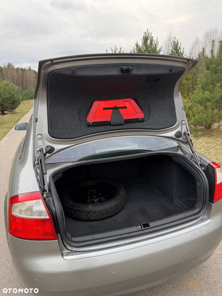 Audi A4 Limousine 2 - 19