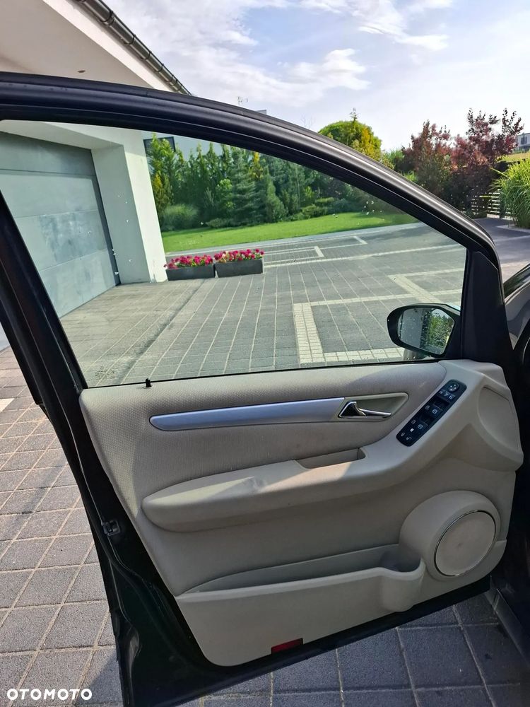 Mercedes-Benz Klasa B 200 CDI - 7