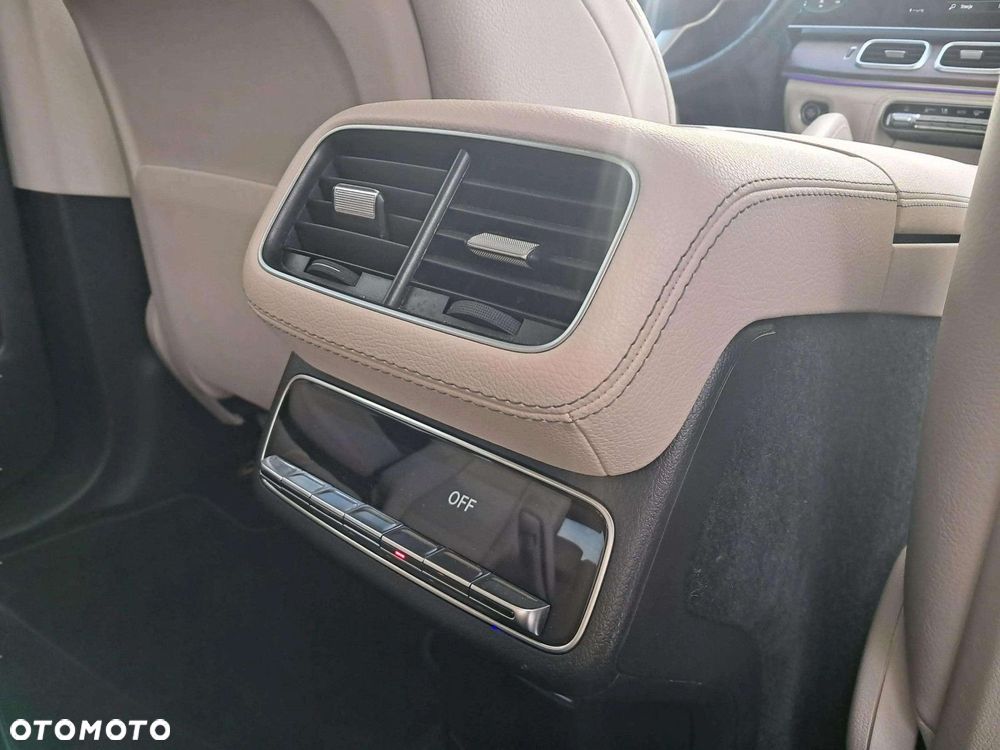 Mercedes-Benz GLS 400 d 4-Matic - 17
