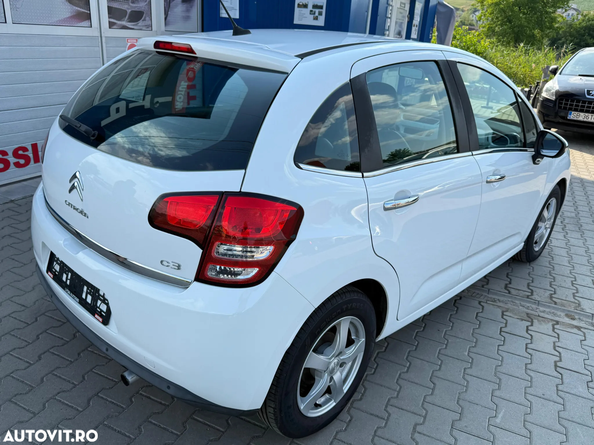 Citroën C3 1.2 VTi Attraction - 2