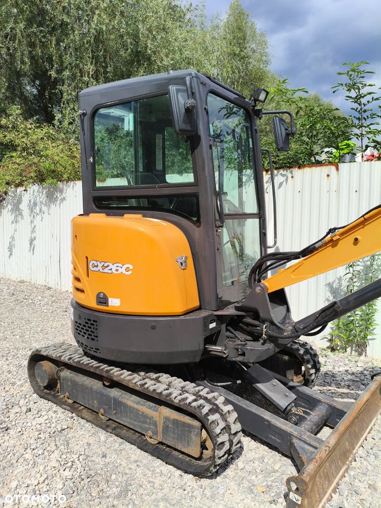 Case CX26C/2700kg - 16