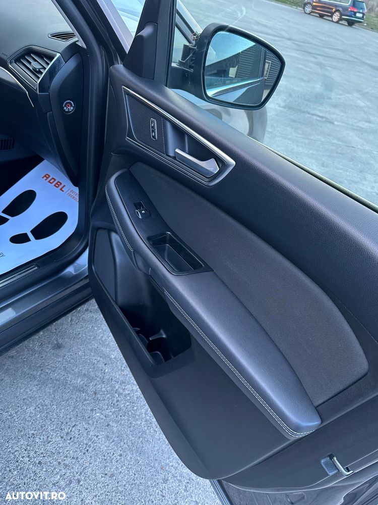 Ford Galaxy 2.0 TDCi Powershift Titanium - 22