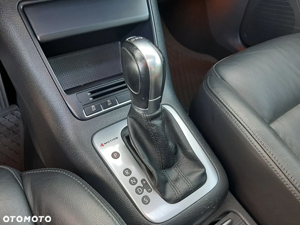 Volkswagen Tiguan 2.0 TDI DPF 4Motion BlueMotion Technology DSG Exclusive - 11