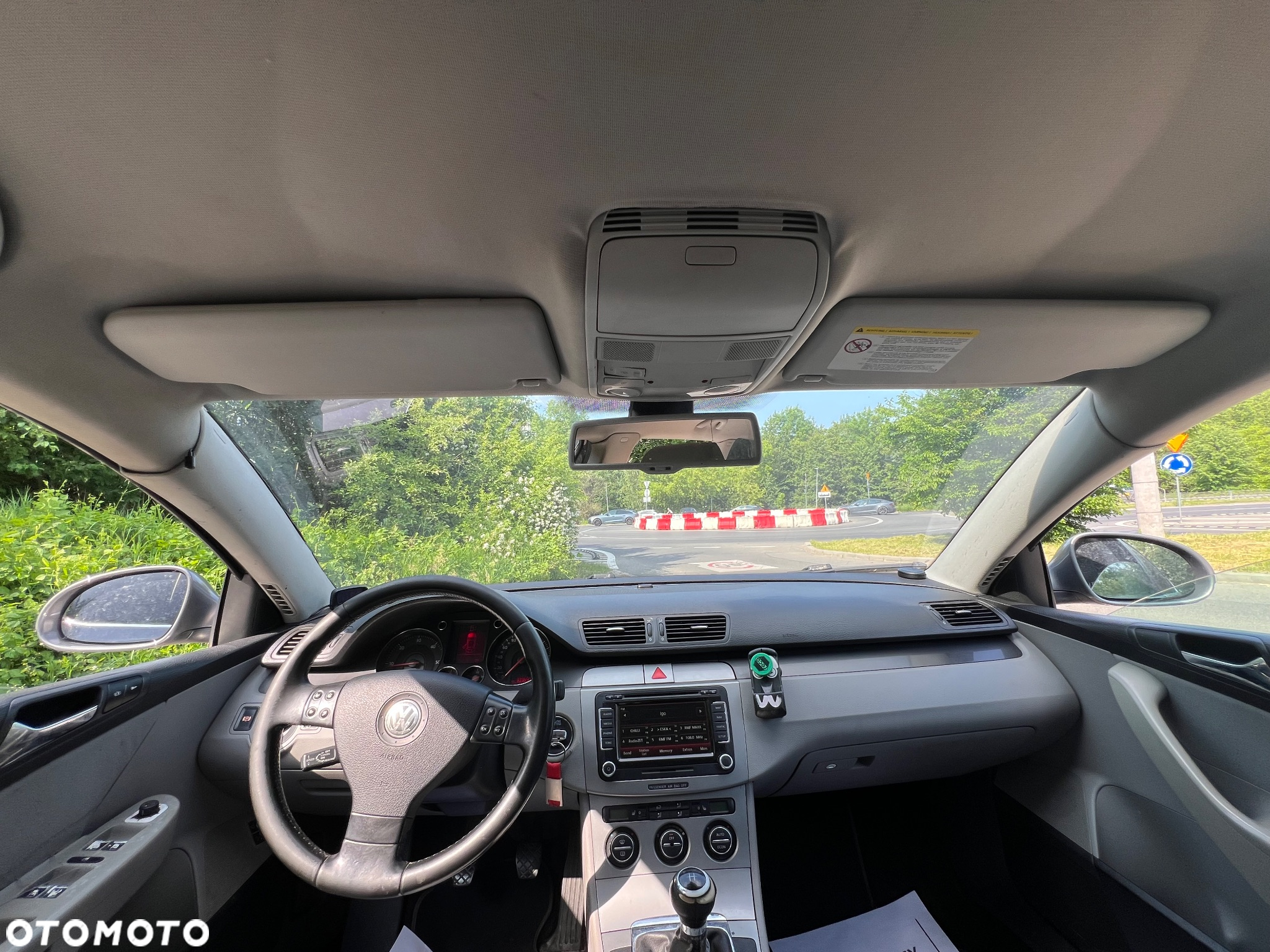 Volkswagen Passat 1.9 TDI Comfortline - 21