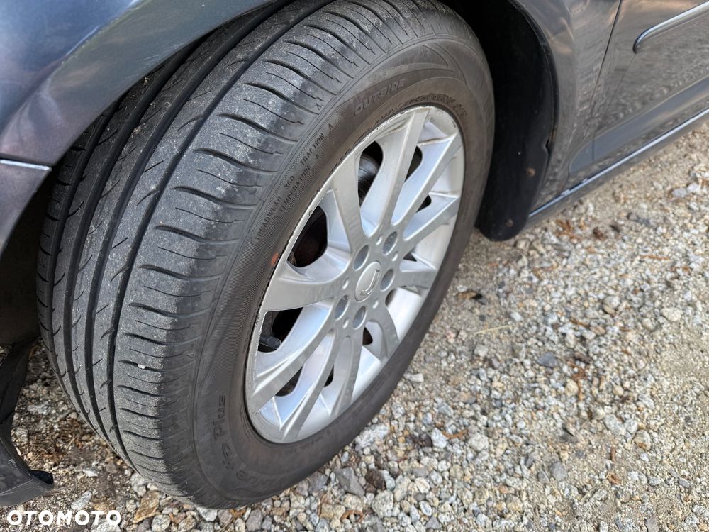 Volkswagen Golf Plus 1.9 TDI Comfortline - 7