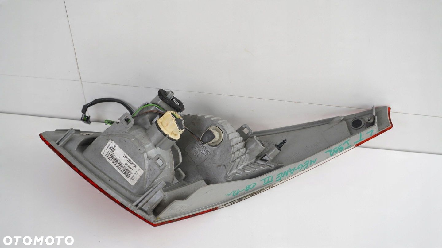 LAMPA LEWY TYŁ RENAULT MEGANE III 08-12R - 4