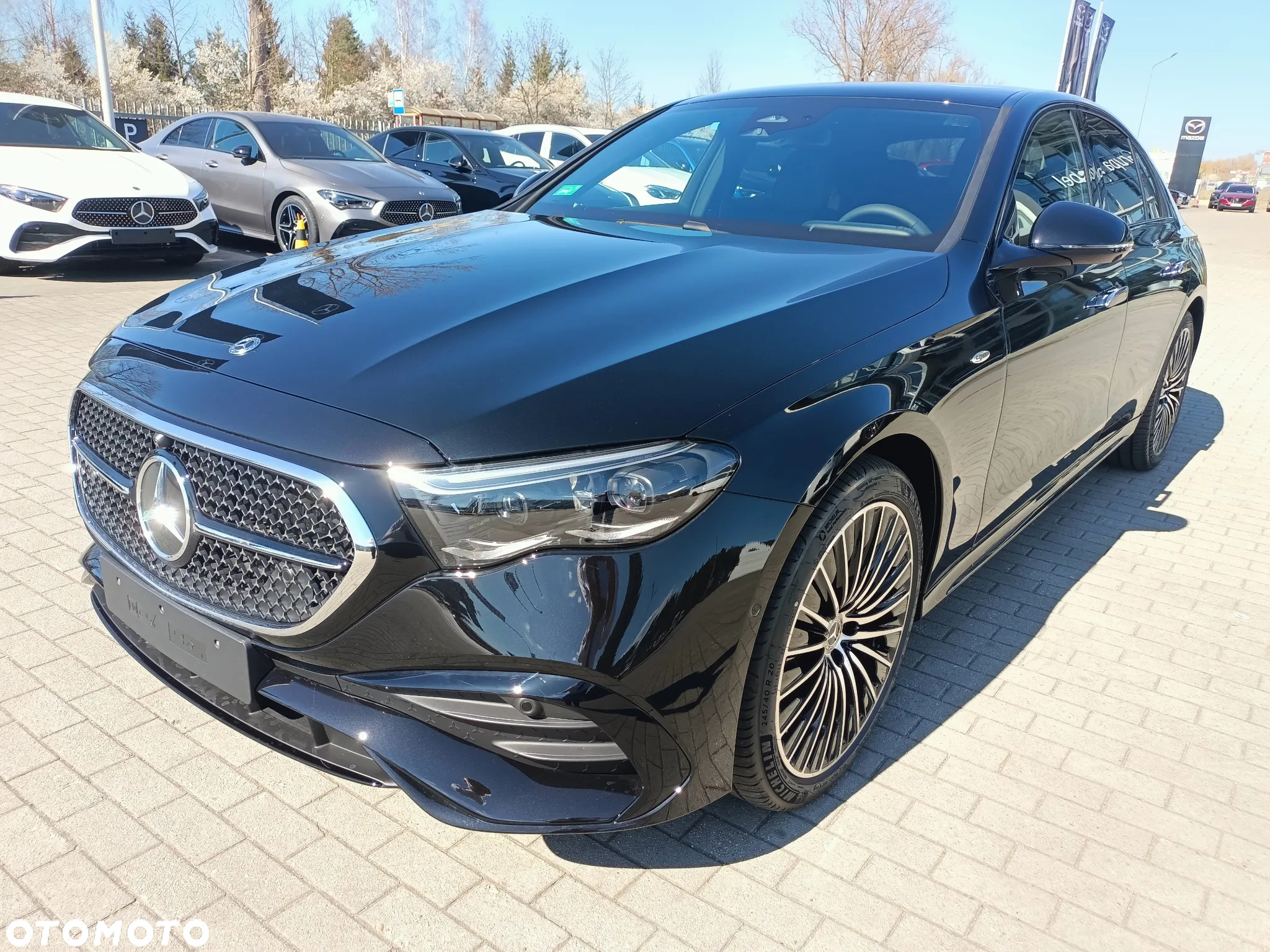 Mercedes-Benz Klasa E 300 de PHEV 4-Matic AMG 9G-Tronic - 3