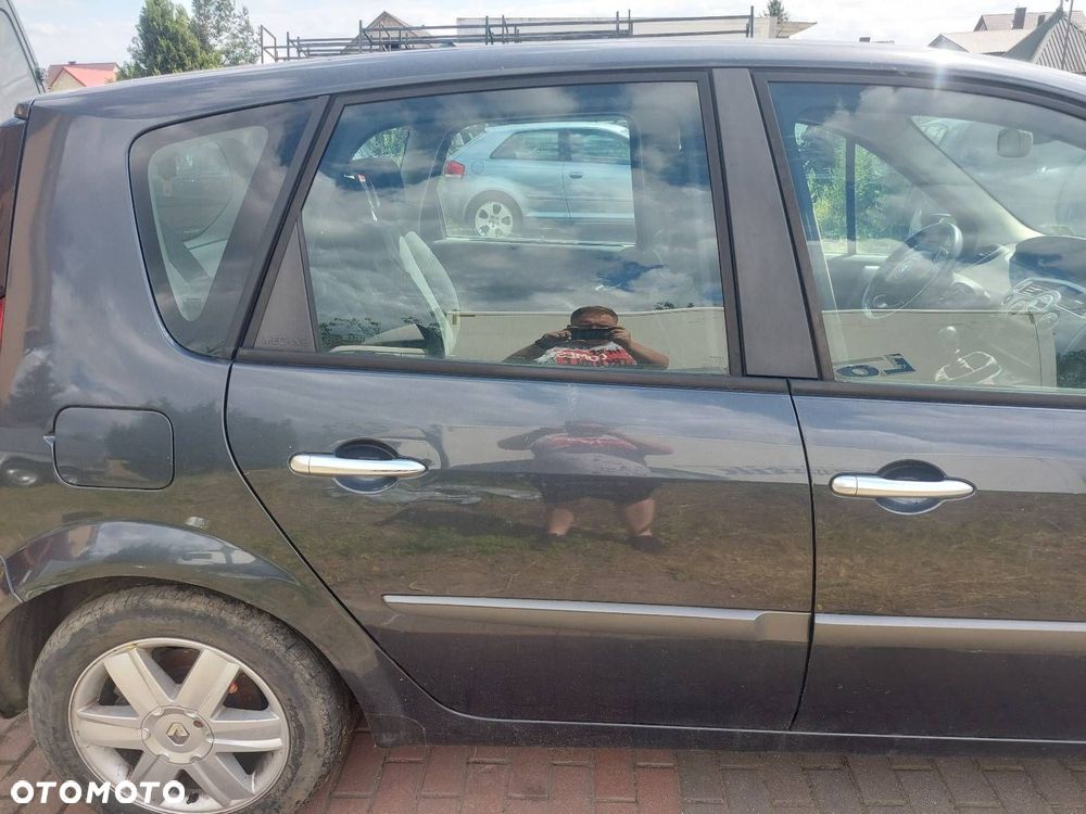 DRZWI KOMPLETNE PRAWY TYŁ RENAULT SCENIC II TEB66 - 1