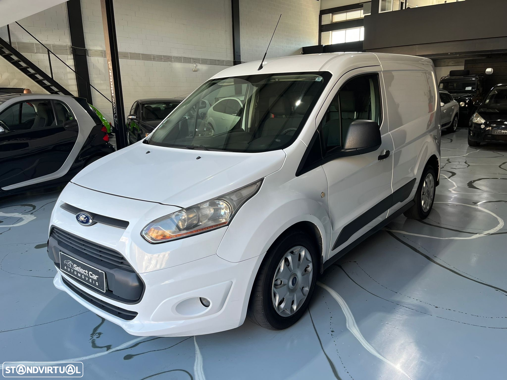Ford Connect 1.6 TDCI 3 LUGARES - 2