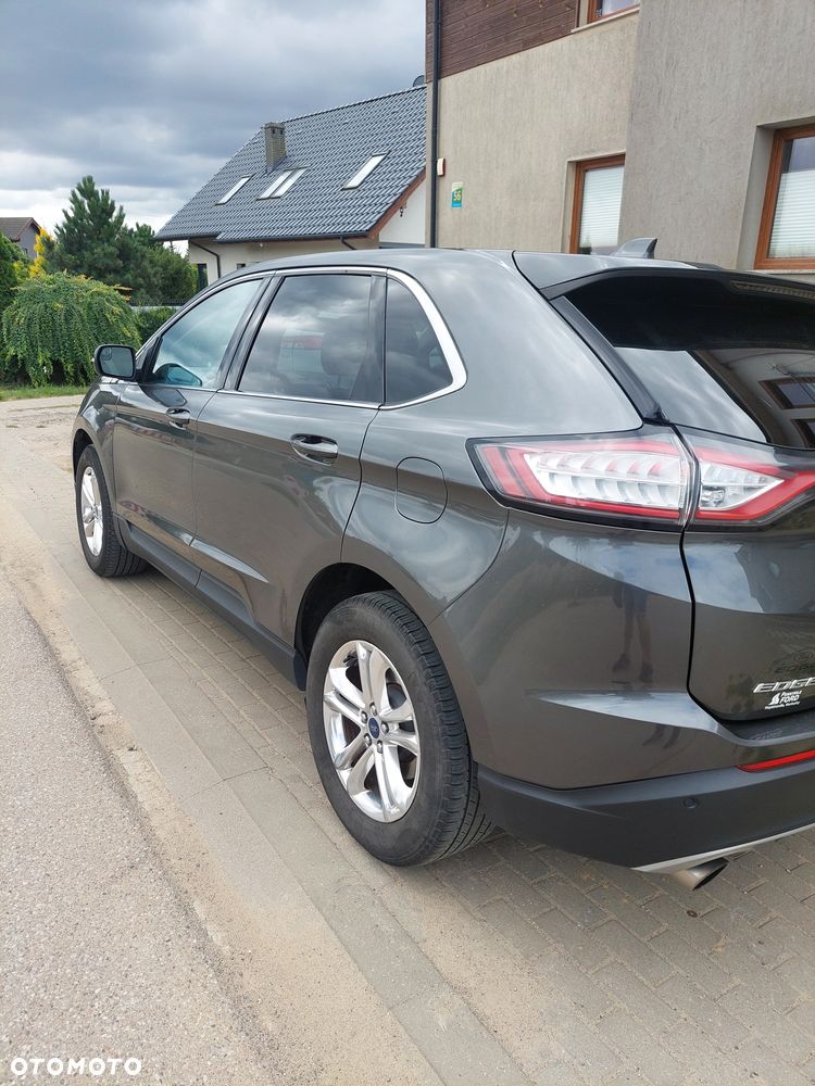 Ford Edge - 9