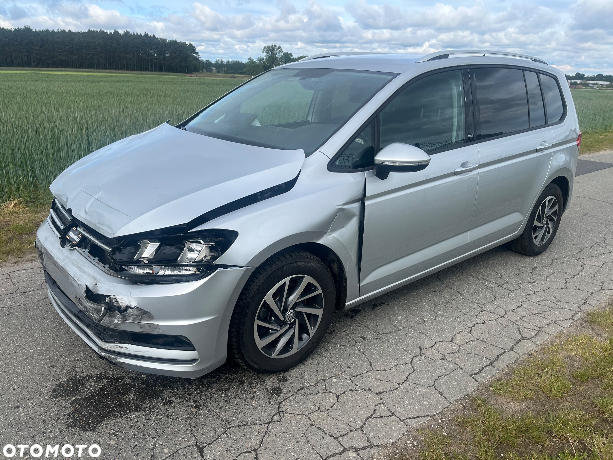 Volkswagen Touran 1.6 TDI SCR (BlueMotion Technology) SOUND - 4
