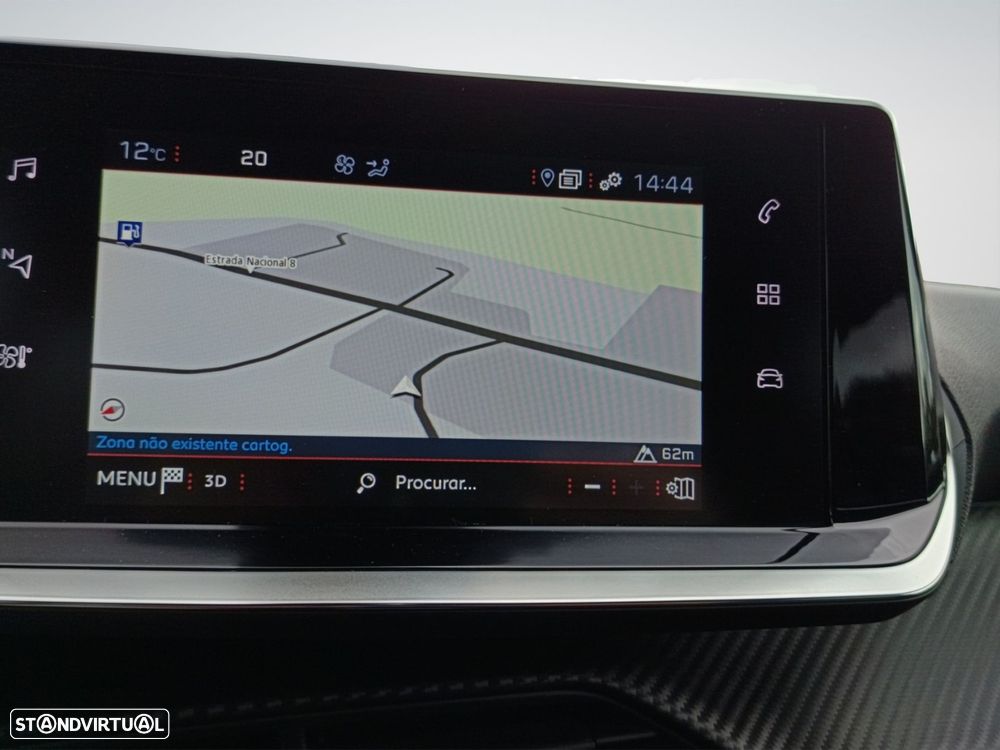 Peugeot 2008 1.5 BlueHDi Allure Pack EAT8 - 18