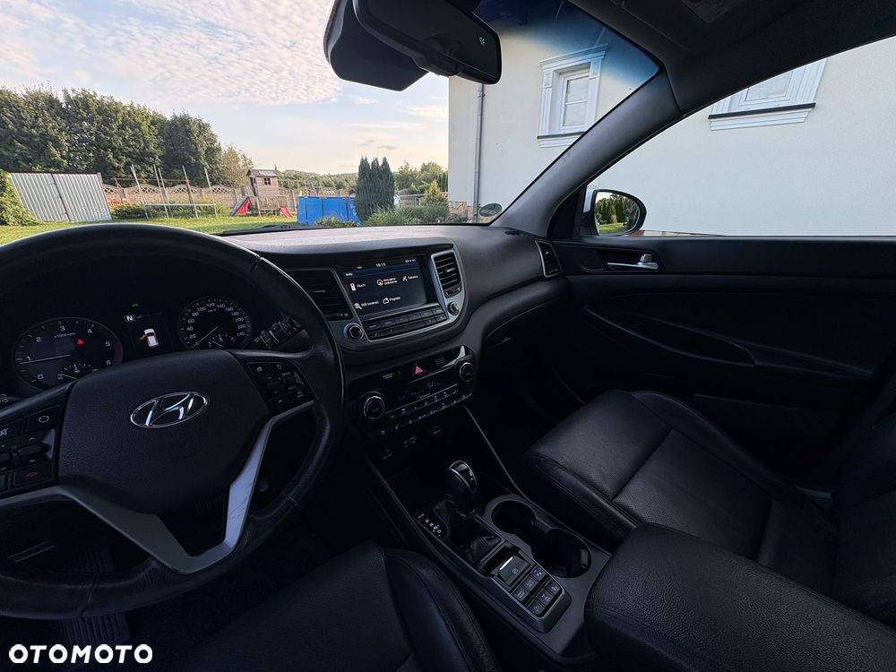 Hyundai Tucson 2.0 CRDI Style 4WD - 35