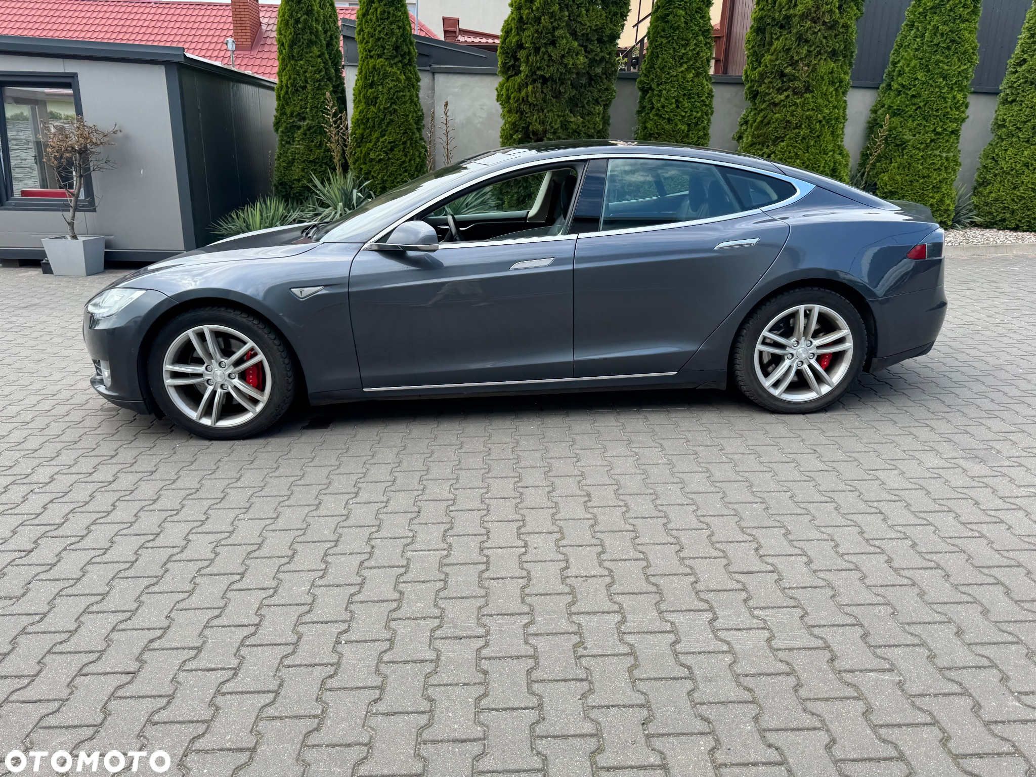 Tesla Model S Dual Motor Allradantrieb Performance - 20