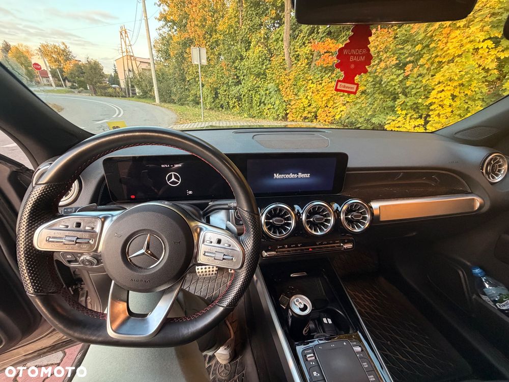 Mercedes-Benz GLB - 7