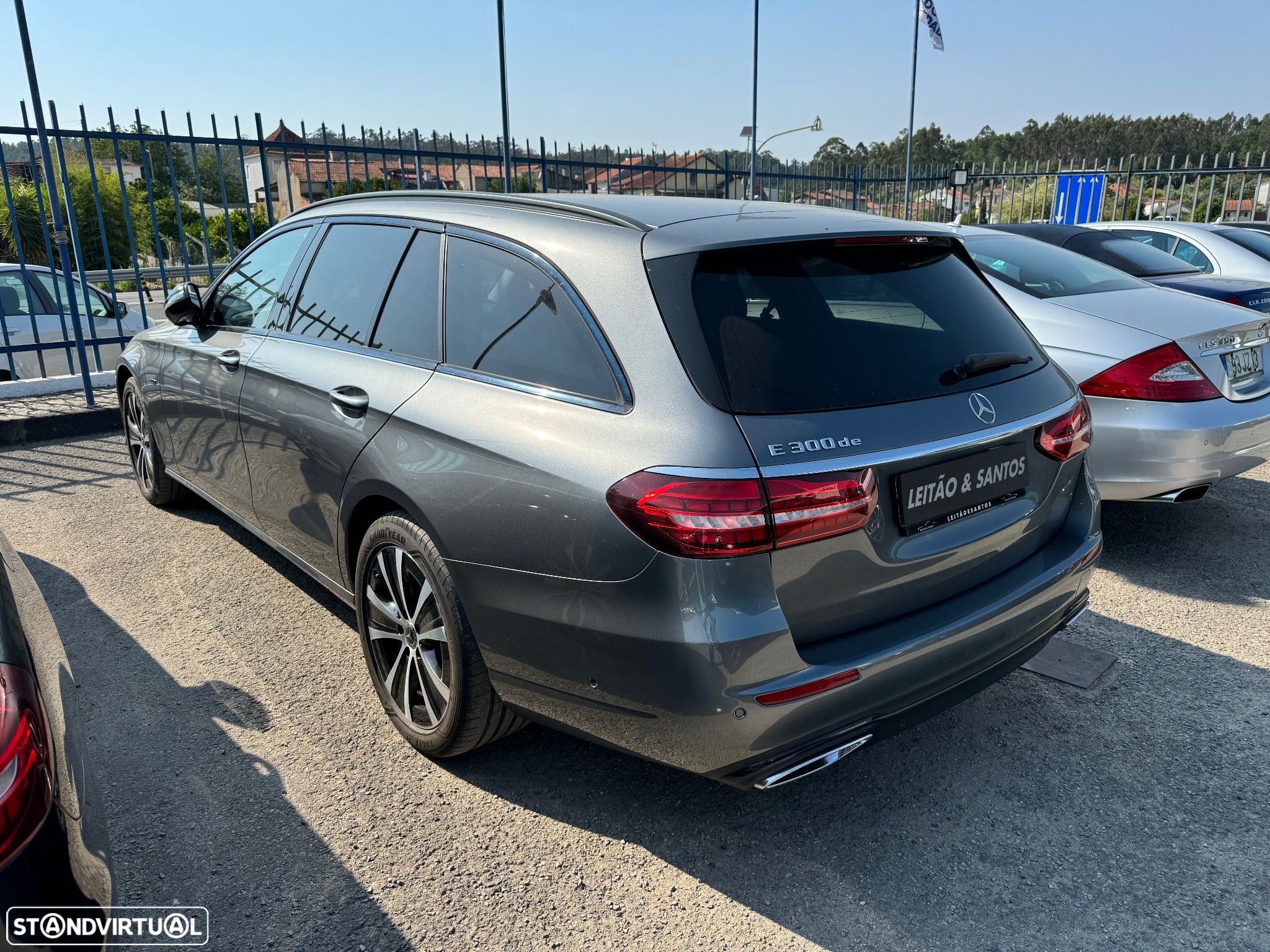Mercedes-Benz E 300 de Avantgarde - 7