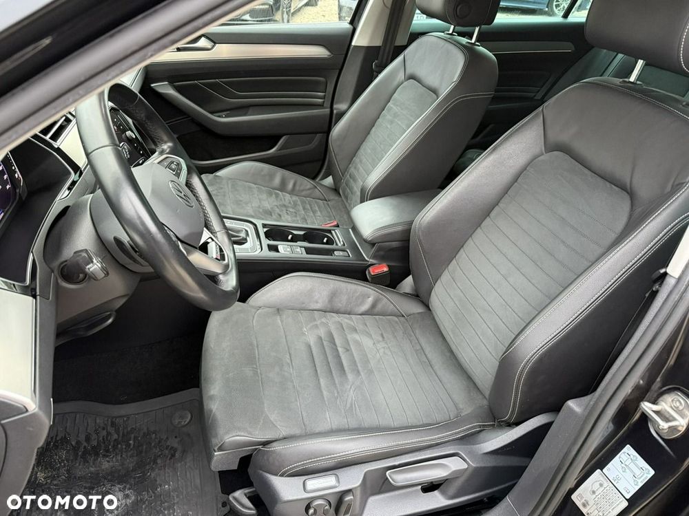 Volkswagen Passat - 18