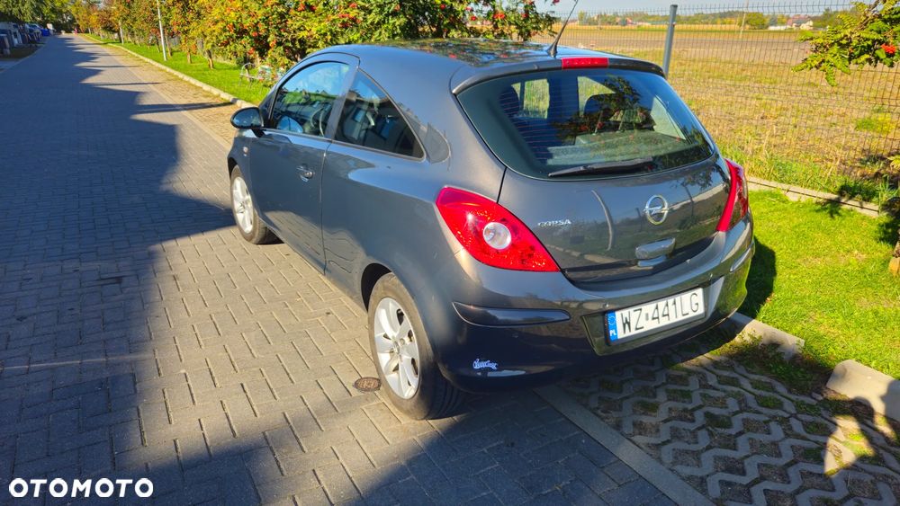 Opel Corsa - 4