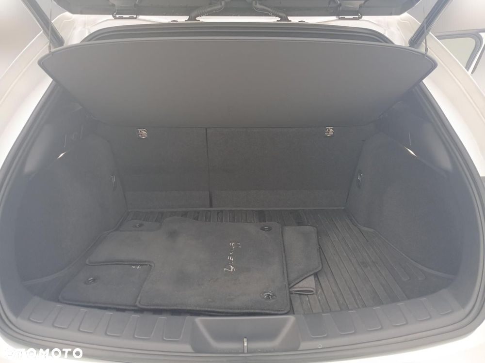 Lexus UX 200 GPF F Impression 2WD - 16