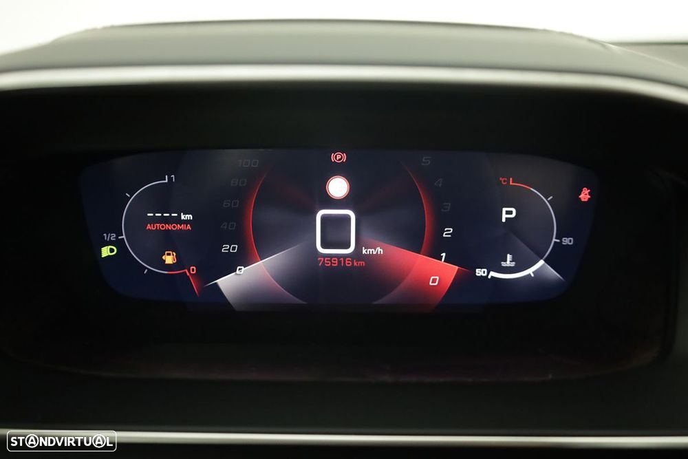 Peugeot 2008 1.2 PureTech GT EAT8 - 15