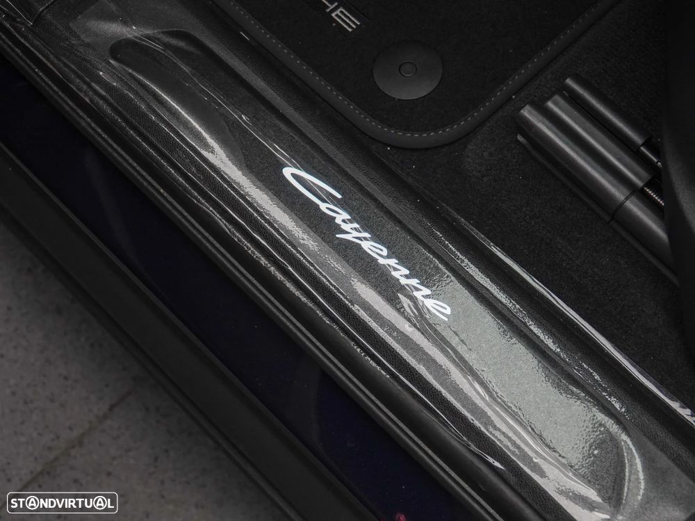 Porsche Cayenne Coupé Black Edition - 21