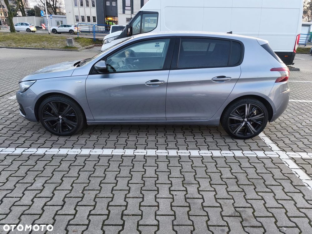 Peugeot 308 1.2 PureTech Allure S&S EAT8 - 3
