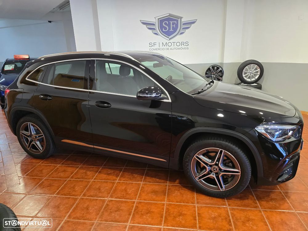 Mercedes-Benz GLA 250 e 8G-DCT AMG Line - 6