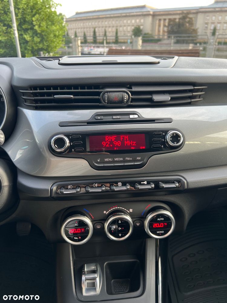 Alfa Romeo Giulietta 1.4 TB MultiAir Distinctive - 12