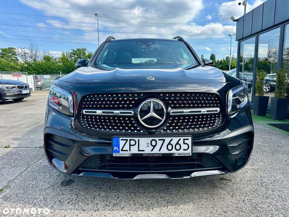 Mercedes-Benz GLB 200 d 8G-DCT AMG Line - 8
