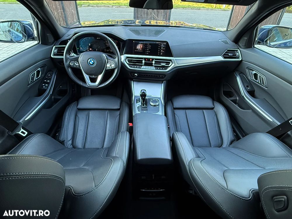 BMW Seria 3 320e Aut. Sport Line - 4