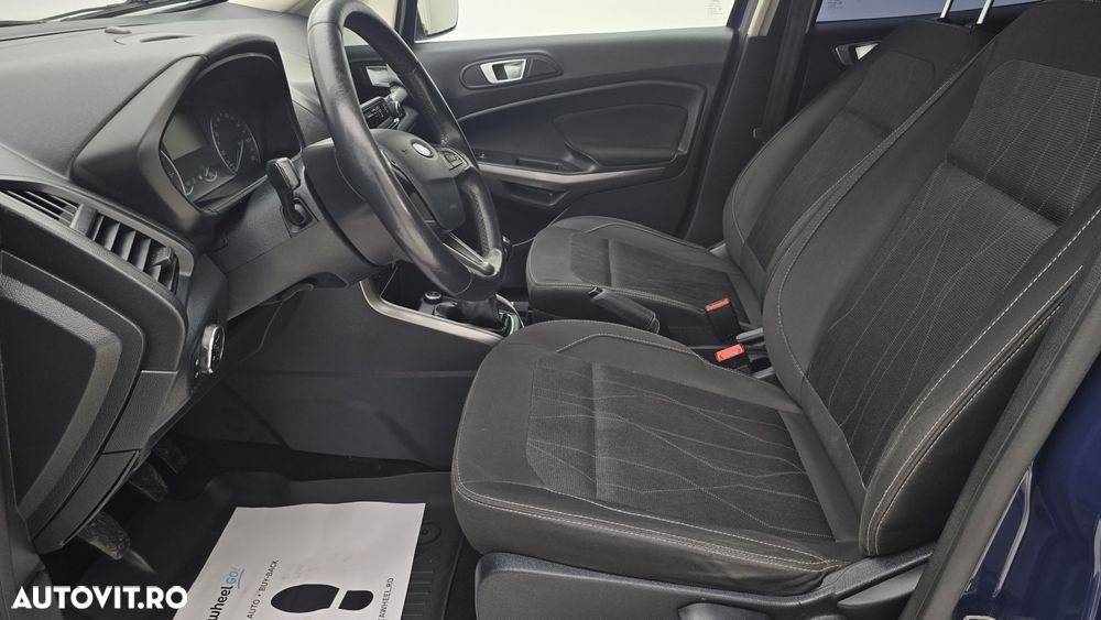 Ford EcoSport - 12