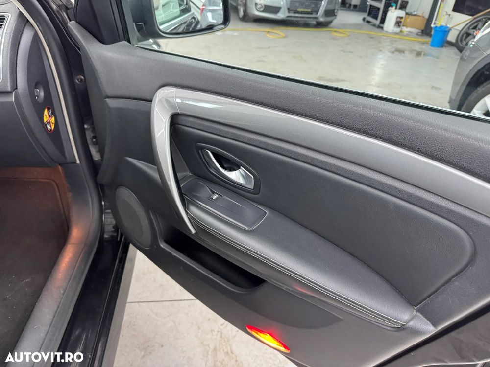 Renault Laguna dCi 150 FAP Aut. Dynamique - 18