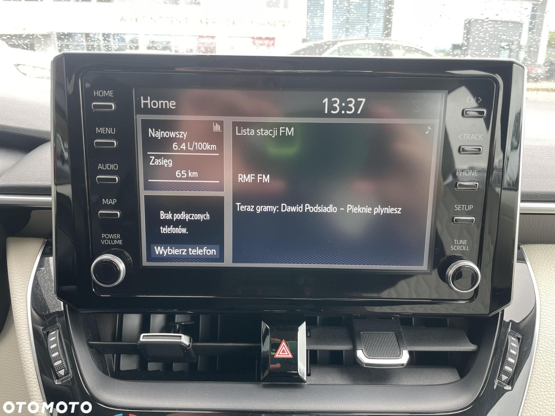 Toyota Corolla - 22