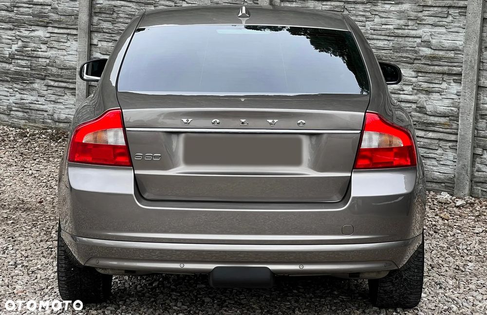 Volvo S80 - 10