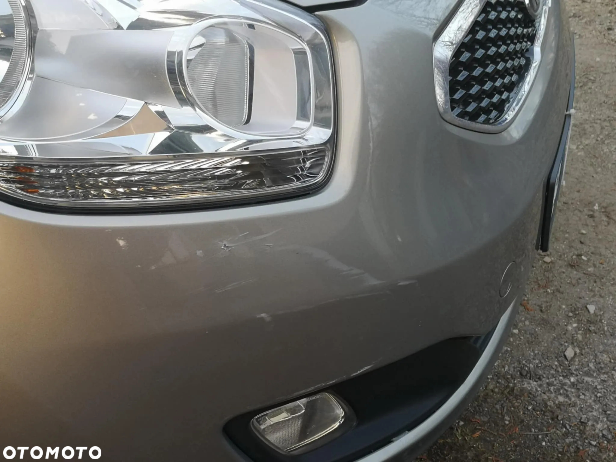 Kia Venga - 14