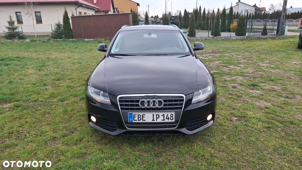 Audi A4 Avant 2.0 TDI DPF Ambiente - 10
