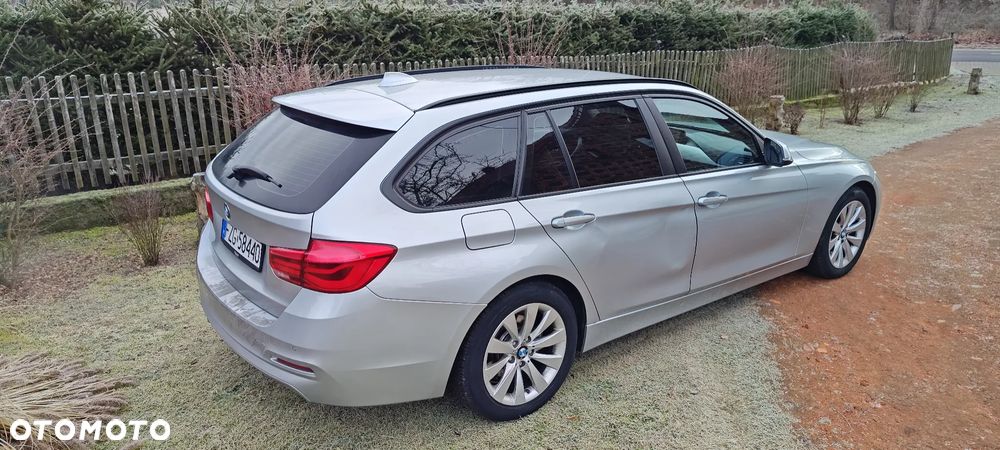 BMW Seria 3 320d - 8