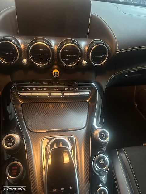 Mercedes-Benz AMG GT R - 18