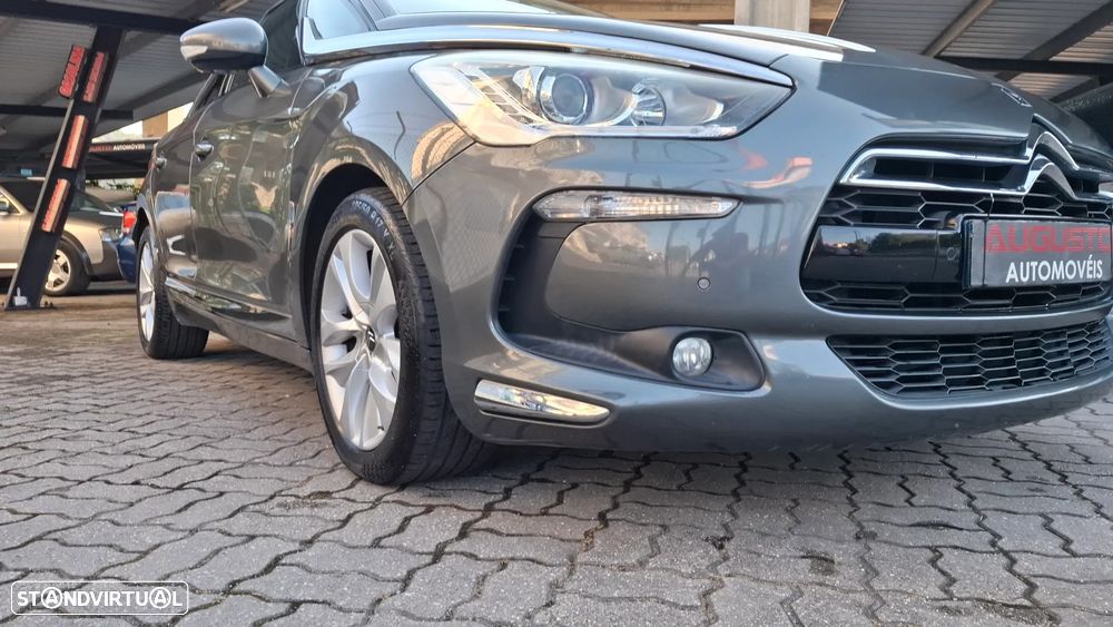 Citroën DS5 e-HDi 110 EGS6 SoChic - 9