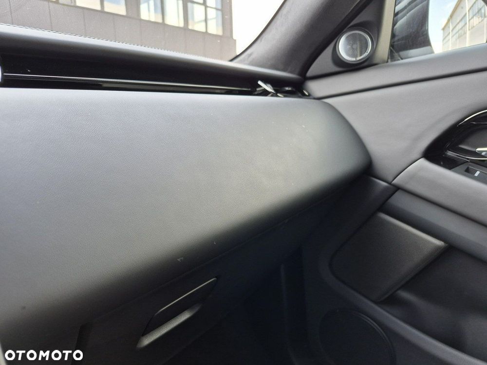 Land Rover Range Rover Evoque - 40