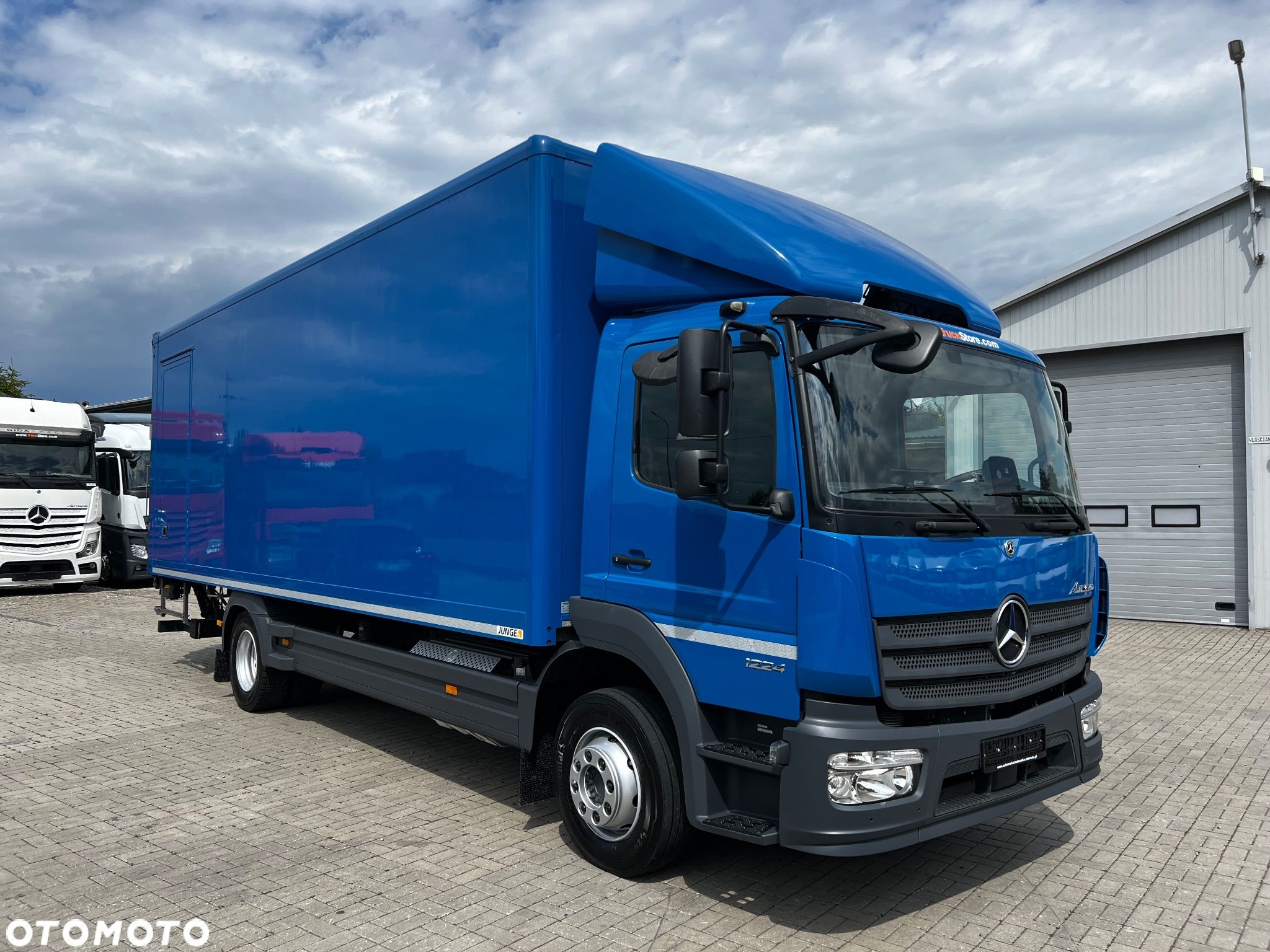 Mercedes-Benz ATEGO - 1