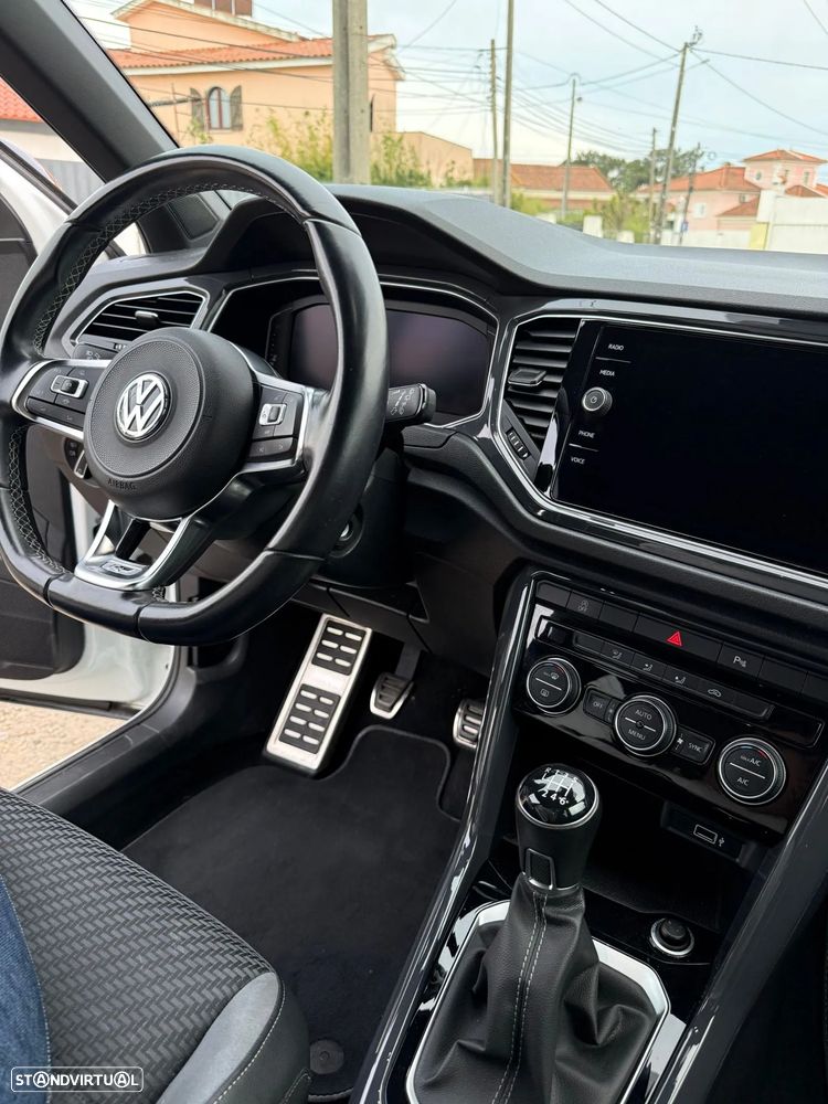 VW T-Roc 1.5 TSI OPF R-Line - 12