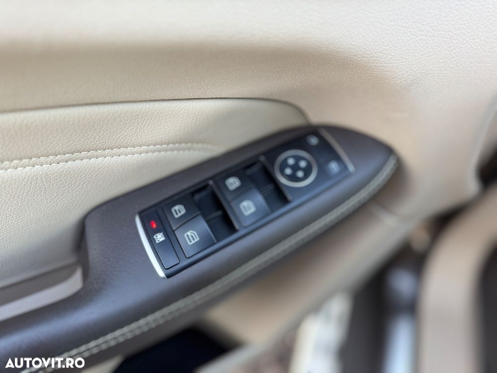 Mercedes-Benz ML 250 BlueTEC 4MATIC 7G-TRONIC - 17