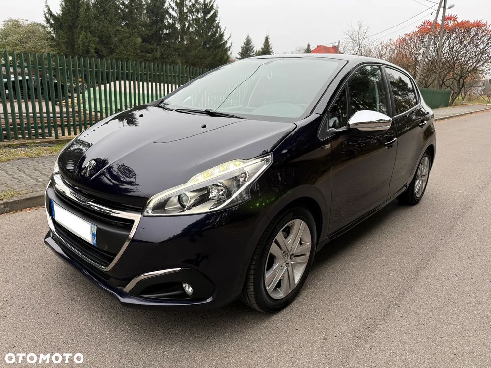Peugeot 208 82 PureTech Style - 1
