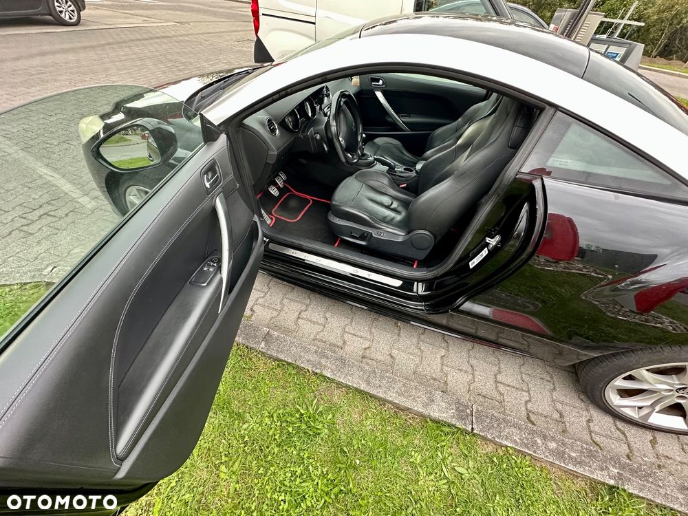 Peugeot RCZ 1.6 200 THP Red Carbon - 21