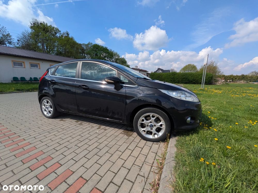 Ford Fiesta 1.4 Titanium EU5 - 8